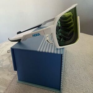 Hoka one unreleased sprint sight sunglasses, polarized lenses 400 uv protection